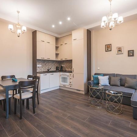 1001 Nights - 2Bd Luxury Apartment In Central Σόφια Εξωτερικό φωτογραφία