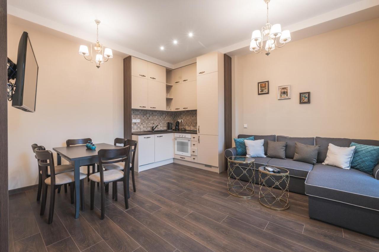 1001 Nights - 2Bd Luxury Apartment In Central Σόφια Εξωτερικό φωτογραφία